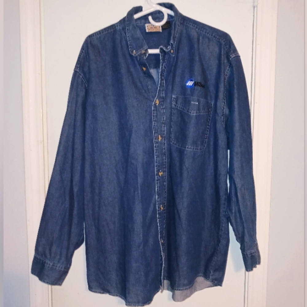 Blue Pointe Button Down Denim Work Shirt XL